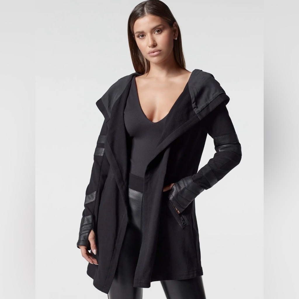Bland Noir Maitri Traveler Jacket
